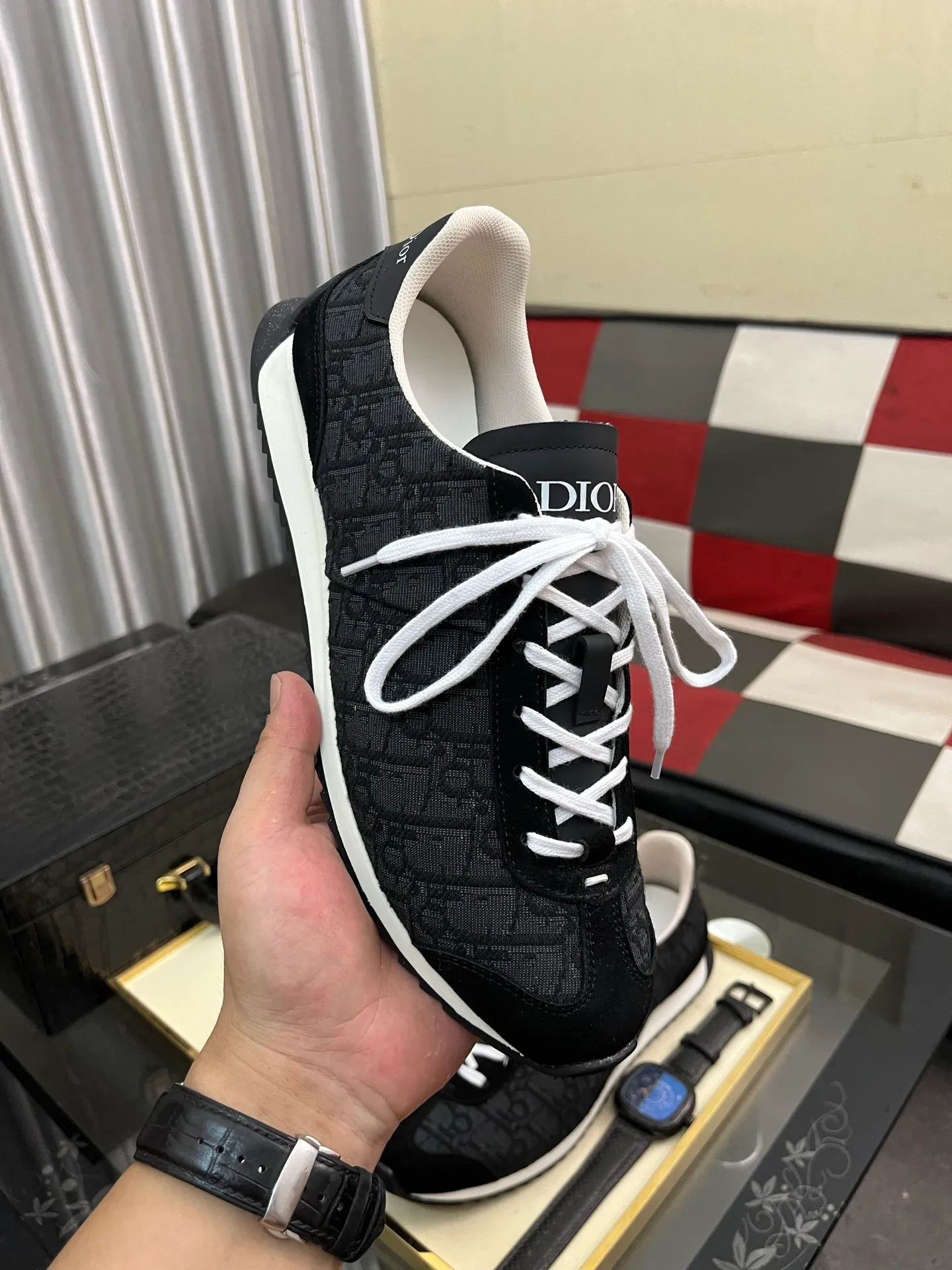 Men's shoes 💰420⌚️⌚️[Dior] Dior couple's style, new casual style launched in Hong Kong counters. Official website 1:1 production. Original Italian materials. Designed by European and American masters. Perfect shape to create counter quality. Solid color rubber wear-resistant outsole and classic dazzling head! Super versatile and very comfortable. High-end without losing taste, fashionable and novel! ! Absolute focus! Code number: 36-448️⃣Colors available